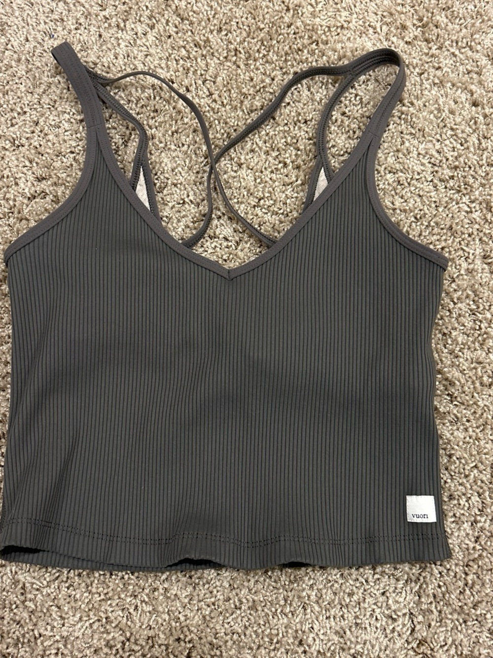 Vuori Ribbed Strappy Crop Tank Top in dark green